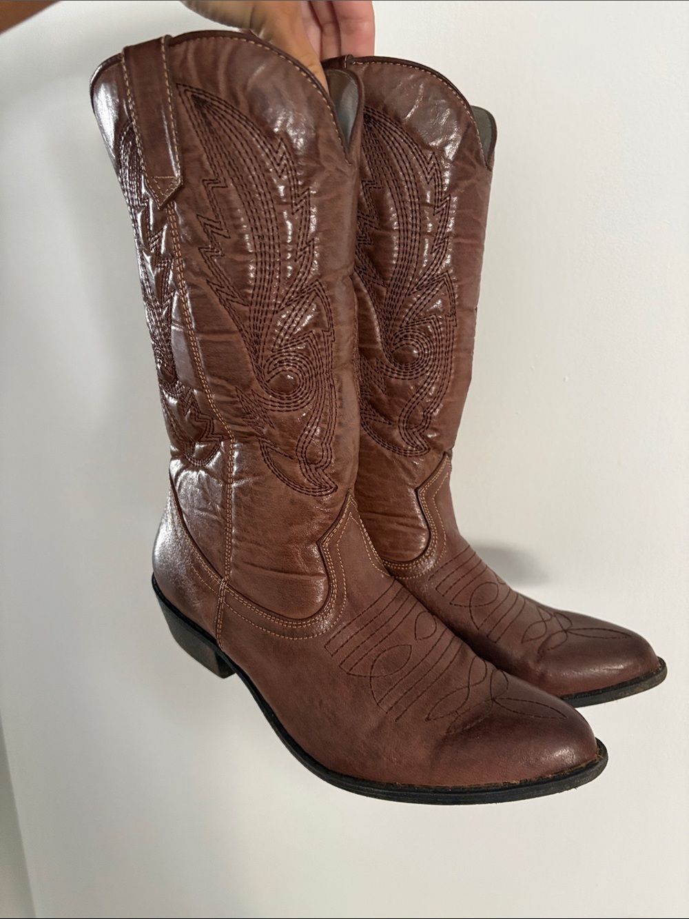 Coconuts by Matisse Gaucho Cowboy Boots